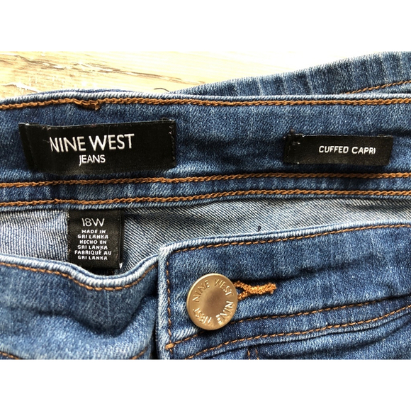 Nine West Women's Capri Jeans Blue 18W - Picture 3 of 3